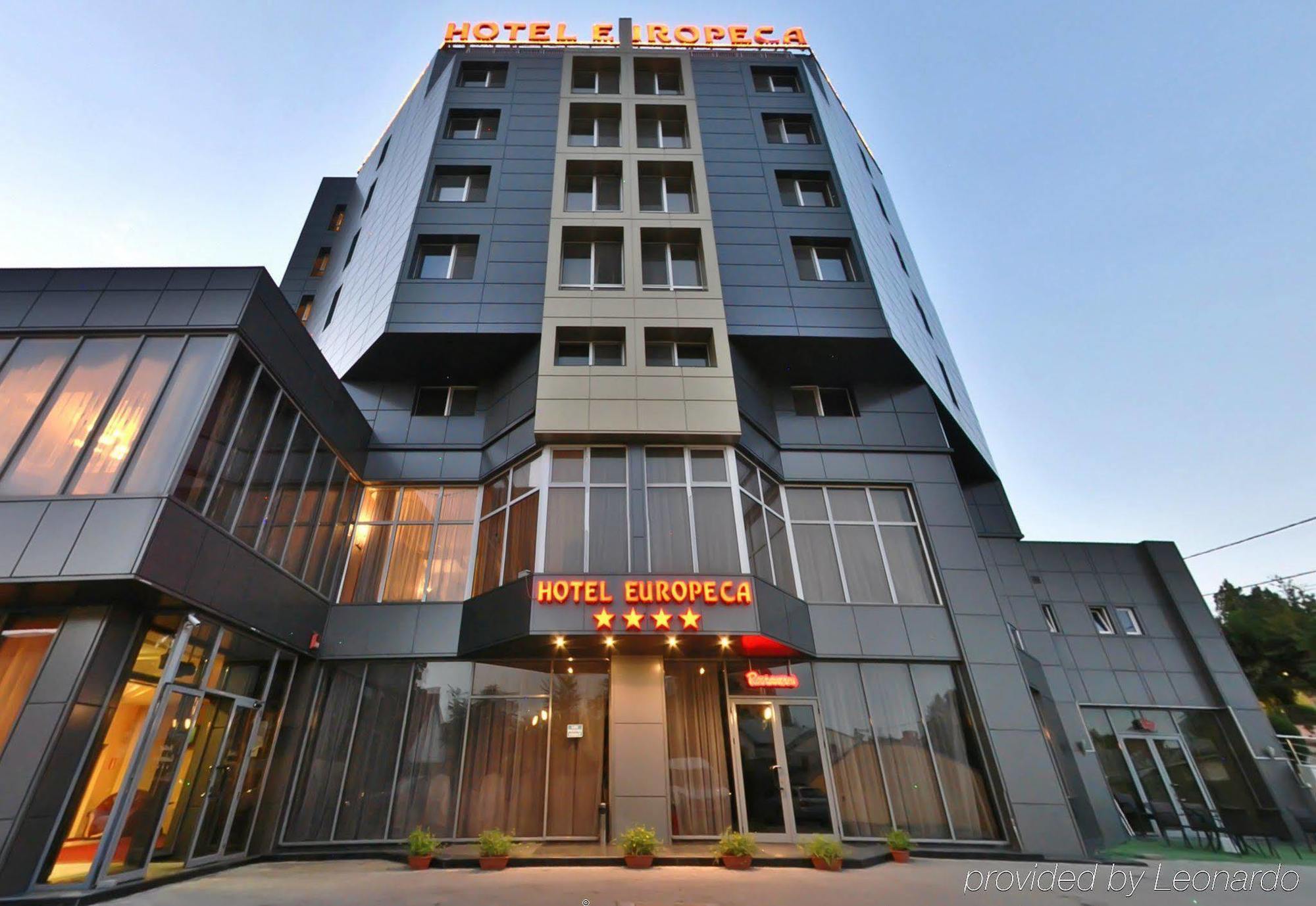 Hotel Europeca Craiova Kültér fotó